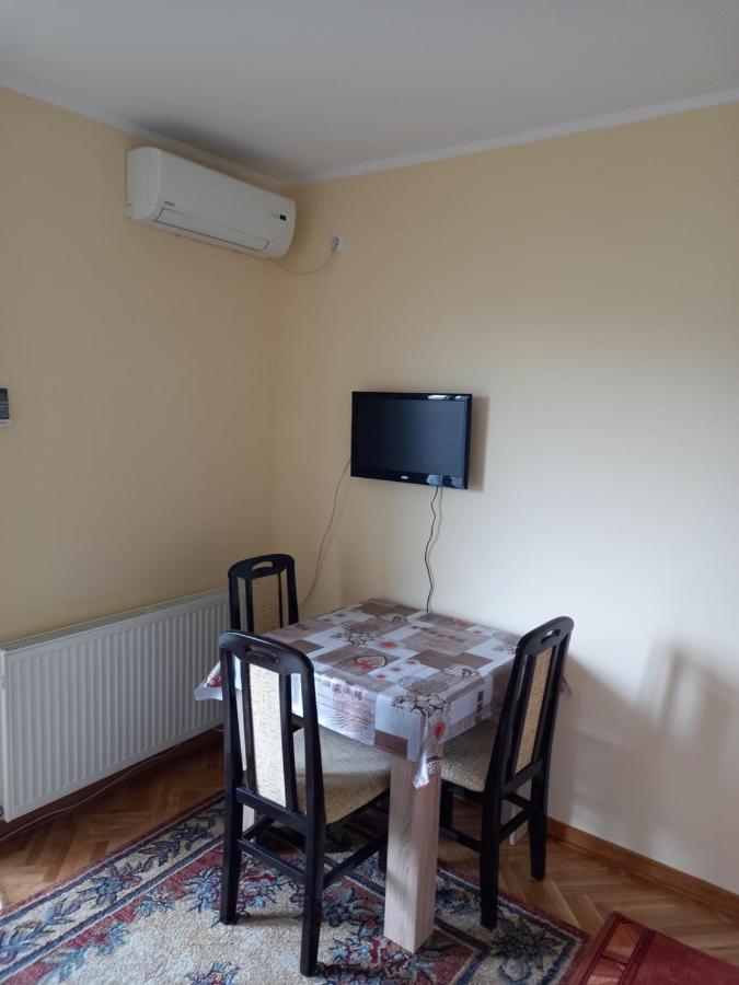 Apartmani Ivancica Vrnjačka Banja Екстериор снимка